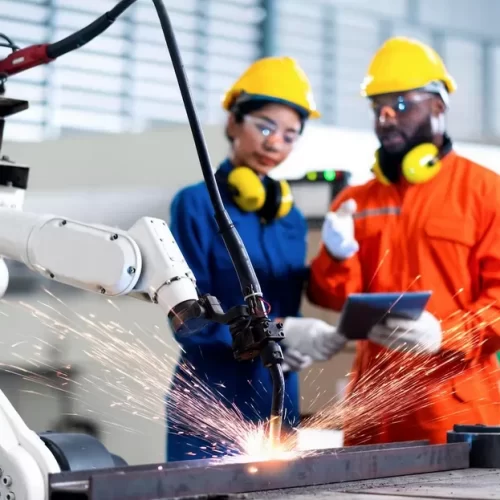 Setor Industrial de Contagem Investe em Automação para Ganhar Competitividade